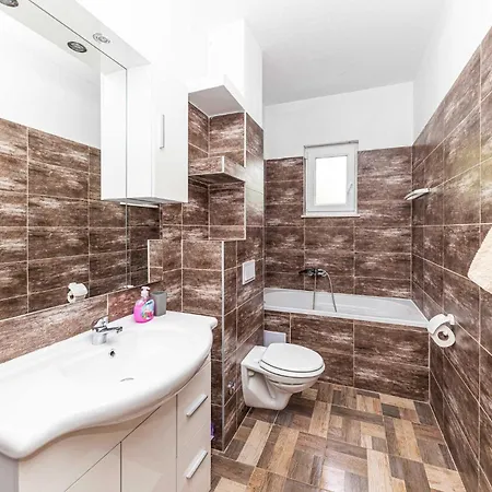 Beautiful In Kastel Stafilic With Wifi Holiday home