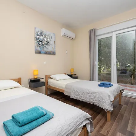 Сasa de vacaciones Lovely In Kastel Stafilic